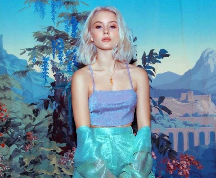 Hot Pictures Of Zara Larsson Are Just Too Yum For Her Fans Page 2 Of 3 Besthottie